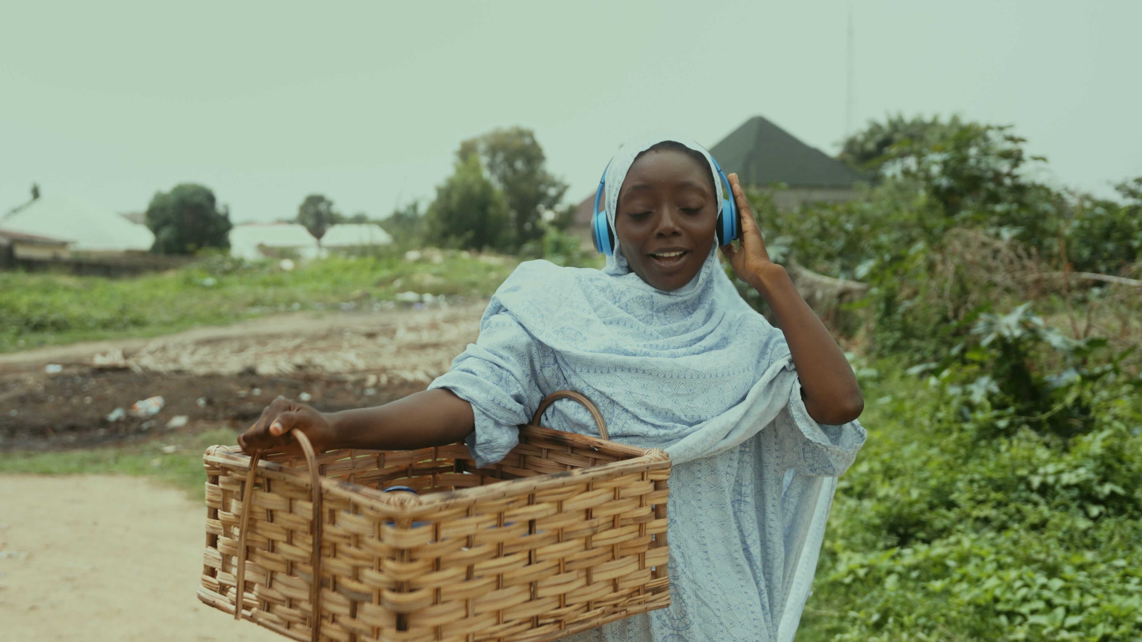 Salamatu's Rhapsody - Still 9